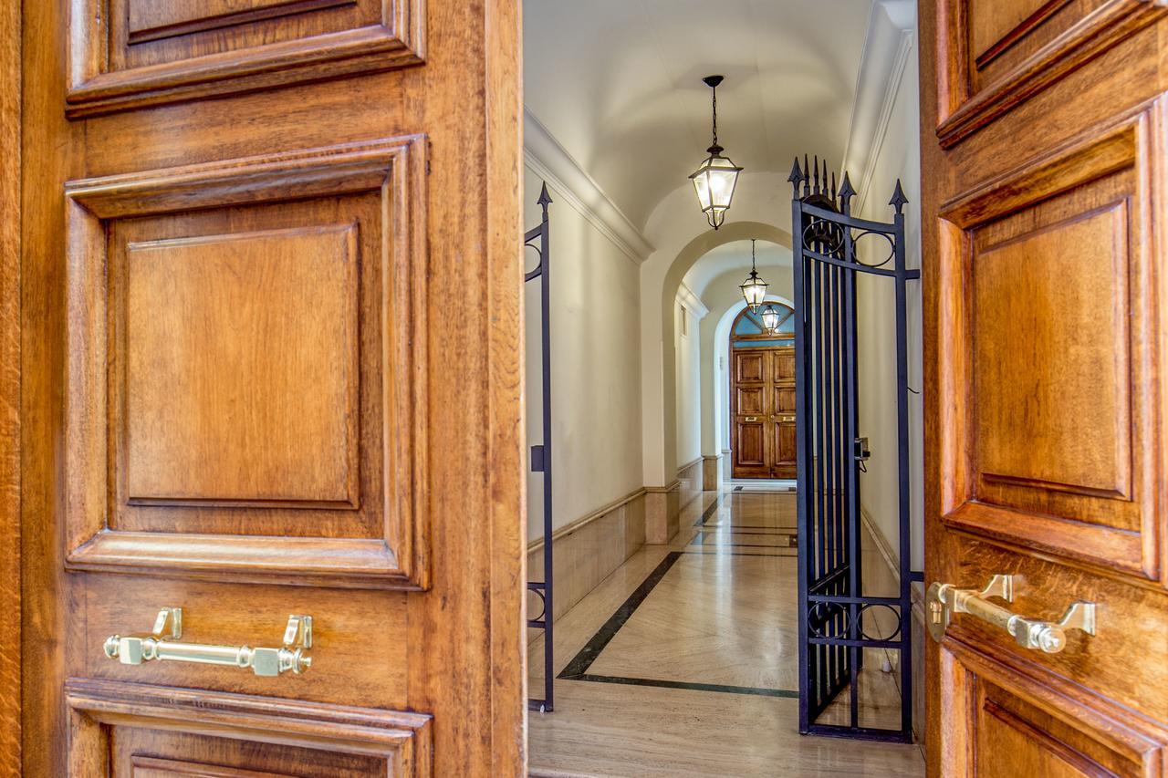 Апартаменти Borgo Pio Charme Рим Екстер'єр фото